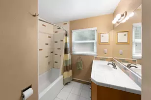 4013 Esperanza Dr, Sacramento, CA 95864 - Photo 24