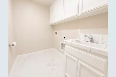 3625 Morning Glory Street, Plumas Lake, CA 95961 - Photo 12