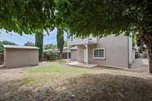 111 E 21st St, Tracy, CA 95376 - Photo 34