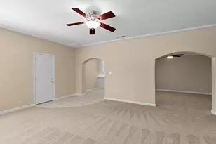 111 E 21st St, Tracy, CA 95376 - Photo 14