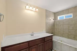 111 E 21st St, Tracy, CA 95376 - Photo 26