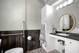310 W I St, Oakdale, CA 95361 - Photo 12