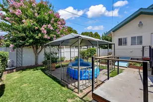 310 W I St, Oakdale, CA 95361 - Photo 22