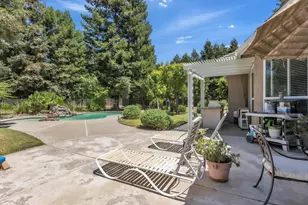 10714 N Las Casitas Circle, Stockton, CA 95212 - Photo 6