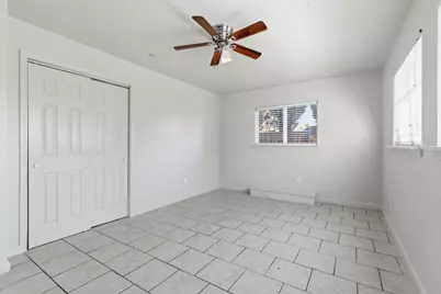 539 W Lowell Avenue, Tracy, CA 95376 - Photo 12