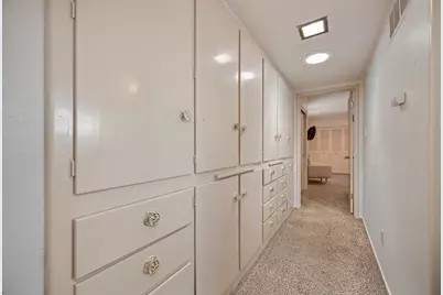 6111 Fordham Way, Sacramento, CA 95831 - Photo 26