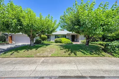 6111 Fordham Way, Sacramento, CA 95831 - Photo 1
