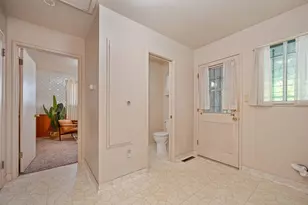 6111 Fordham Way, Sacramento, CA 95831 - Photo 22