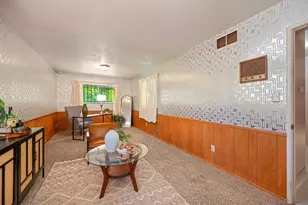 6111 Fordham Way, Sacramento, CA 95831 - Photo 24