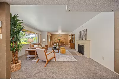 6111 Fordham Way, Sacramento, CA 95831 - Photo 12