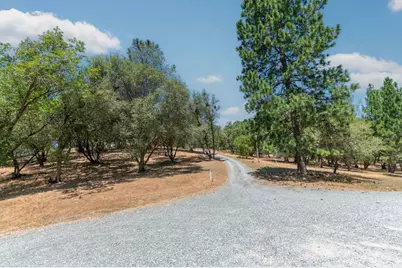 13333 Pioneer Drive, Jackson, CA 95642 - Photo 38