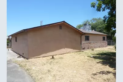 1420 Michael Avenue, Stockton, CA 95206 - Photo 6