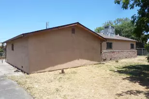 1420 Michael Ave, Stockton, CA 95206 - Photo 6