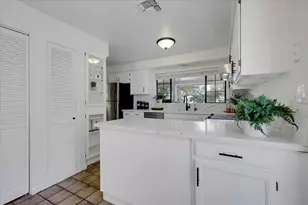 3505 Kersey Ln, Sacramento, CA 95864 - Photo 10