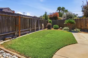 900 Multnomah Dr, Modesto, CA 95350 - Photo 26