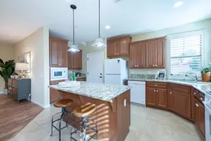 1376 Volonne Dr, Roseville, CA 95747 - Photo 10