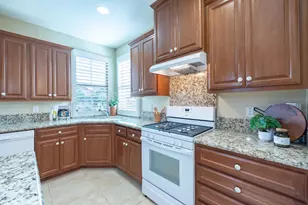 1376 Volonne Dr, Roseville, CA 95747 - Photo 24