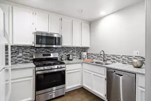 7957 Alpine View Dr, Roseville, CA 95757 - Photo 12