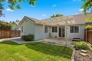 7957 Alpine View Dr, Roseville, CA 95757 - Photo 2