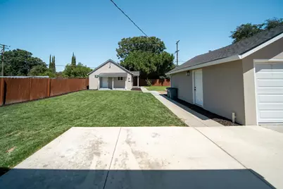 1438 Normandy Drive, Modesto, CA 95351 - Photo 24