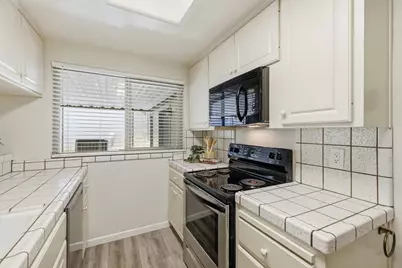 26 Miranda Court, Sacramento, CA 95822 - Photo 12