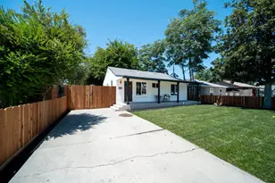 309 San Juan Dr, Modesto, CA 95354 - Photo 2