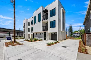 3005 U St, Sacramento, CA 95817 - Photo 1