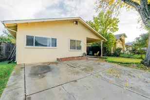 120 Arcade Blvd, Sacramento, CA 95815 - Photo 2