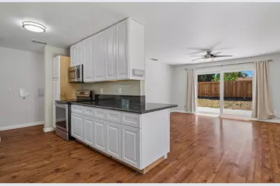 8330 Keyesport Way, Citrus Heights, CA 95610 - Photo 8