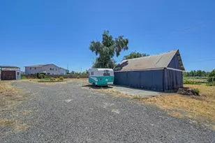 19435 East St, Woodland, CA 95776 - Photo 40