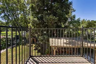 10 Tidewater Ct, Sacramento, CA 95831 - Photo 18