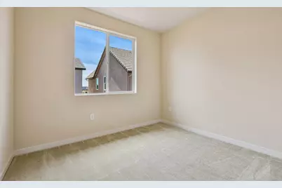 3951 Aura Way, Rancho Cordova, CA 95742 - Photo 16