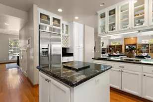 7637 Marina Cove Dr, Sacramento, CA 95831 - Photo 14