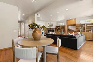 7637 Marina Cove Dr, Sacramento, CA 95831 - Photo 16