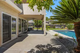 7637 Marina Cove Dr, Sacramento, CA 95831 - Photo 44
