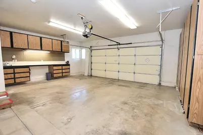 8645 Fallbrook Way, Sacramento, CA 95826 - Photo 26