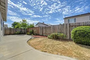1700 Charm Way, Sacramento, CA 95835 - Photo 58