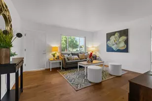 2040 Robert Way, Sacramento, CA 95825 - Photo 6