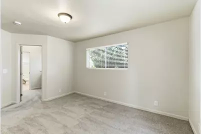 411 Berkeley Avenue, Roseville, CA 95678 - Photo 14