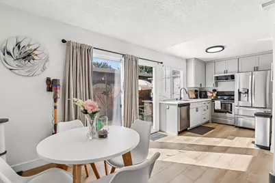 8841 La Riviera Drive #D, Sacramento, CA 95826 - Photo 6