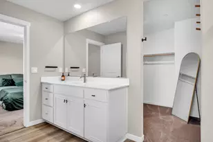 2213 Comstock Ln, Lincoln, CA 95648 - Photo 14