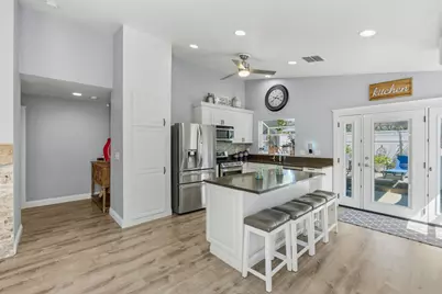 3418 Sweet Pea Way, Sacramento, CA 95833 - Photo 10