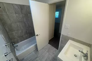 805 Carro Dr, Sacramento, CA 95825 - Photo 30