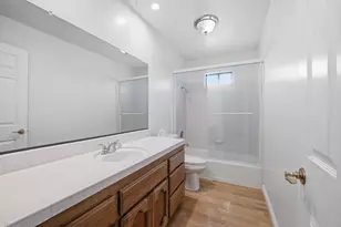 5921 Camray Cir, Carmichael, CA 95608 - Photo 18