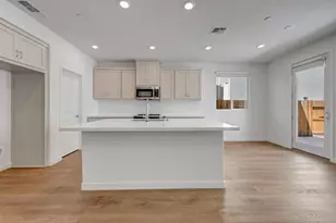 14545 Southpointe Dr, Folsom, CA 95630 - Photo 2