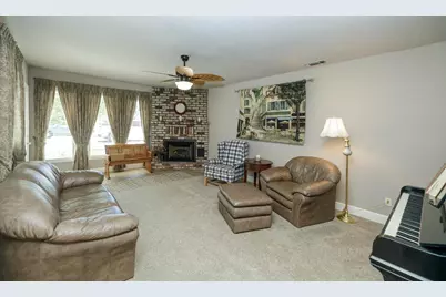 606 Palm Avenue, Ripon, CA 95366 - Photo 8