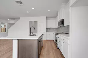 224 Shiplap Cir, Sacramento, CA 95835 - Photo 6
