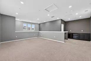 7487 Tapiro Wy, Sacramento, CA 95829 - Photo 28