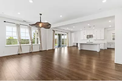 7606 Afonso Way, Elk Grove, CA 95757 - Photo 2