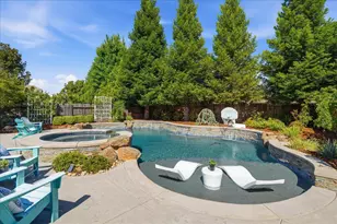 2224 Mist Hill Way, Roseville, CA 95747 - Photo 2